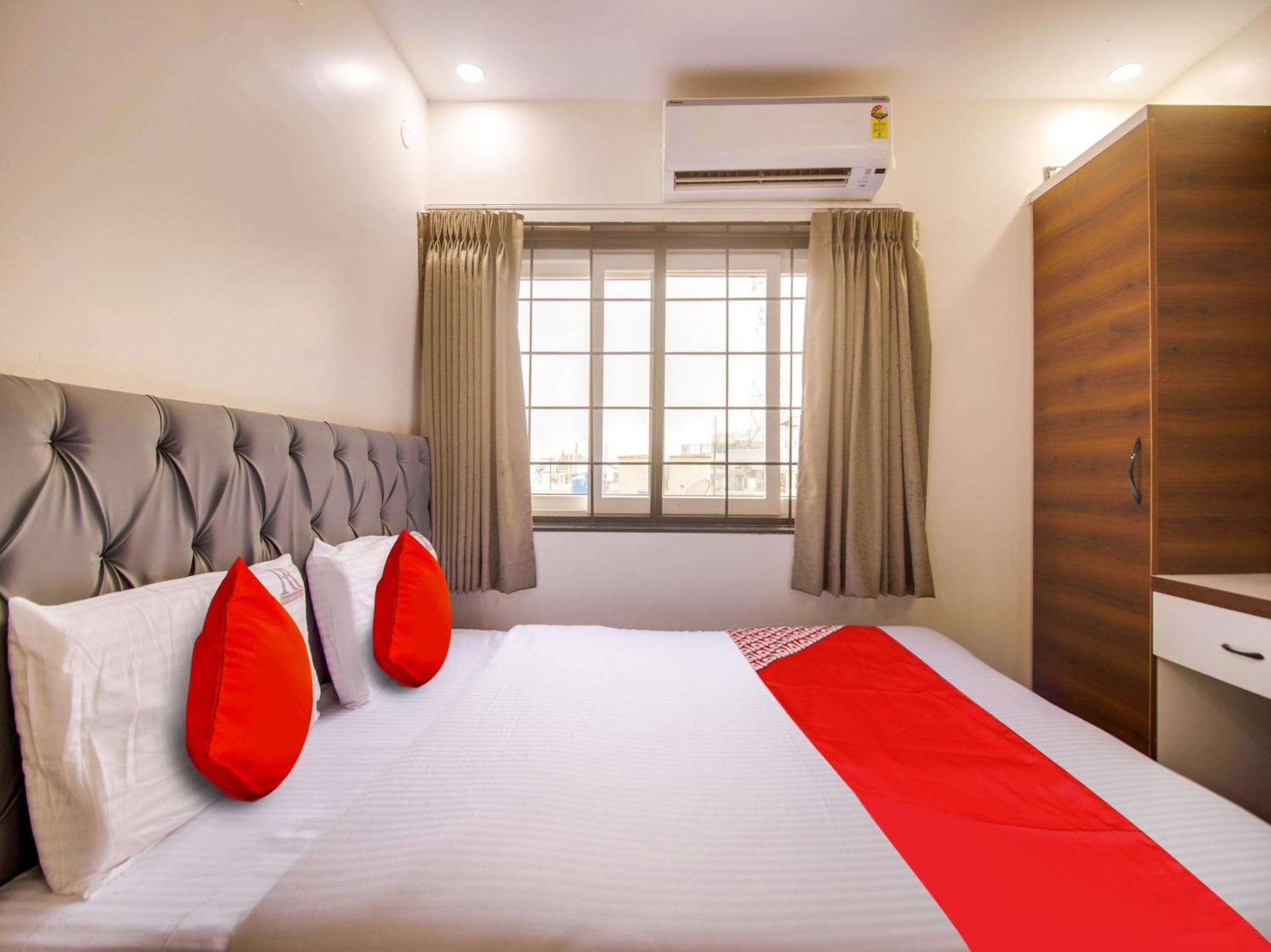 Hotel O Rr Residency Khammam Kültér fotó