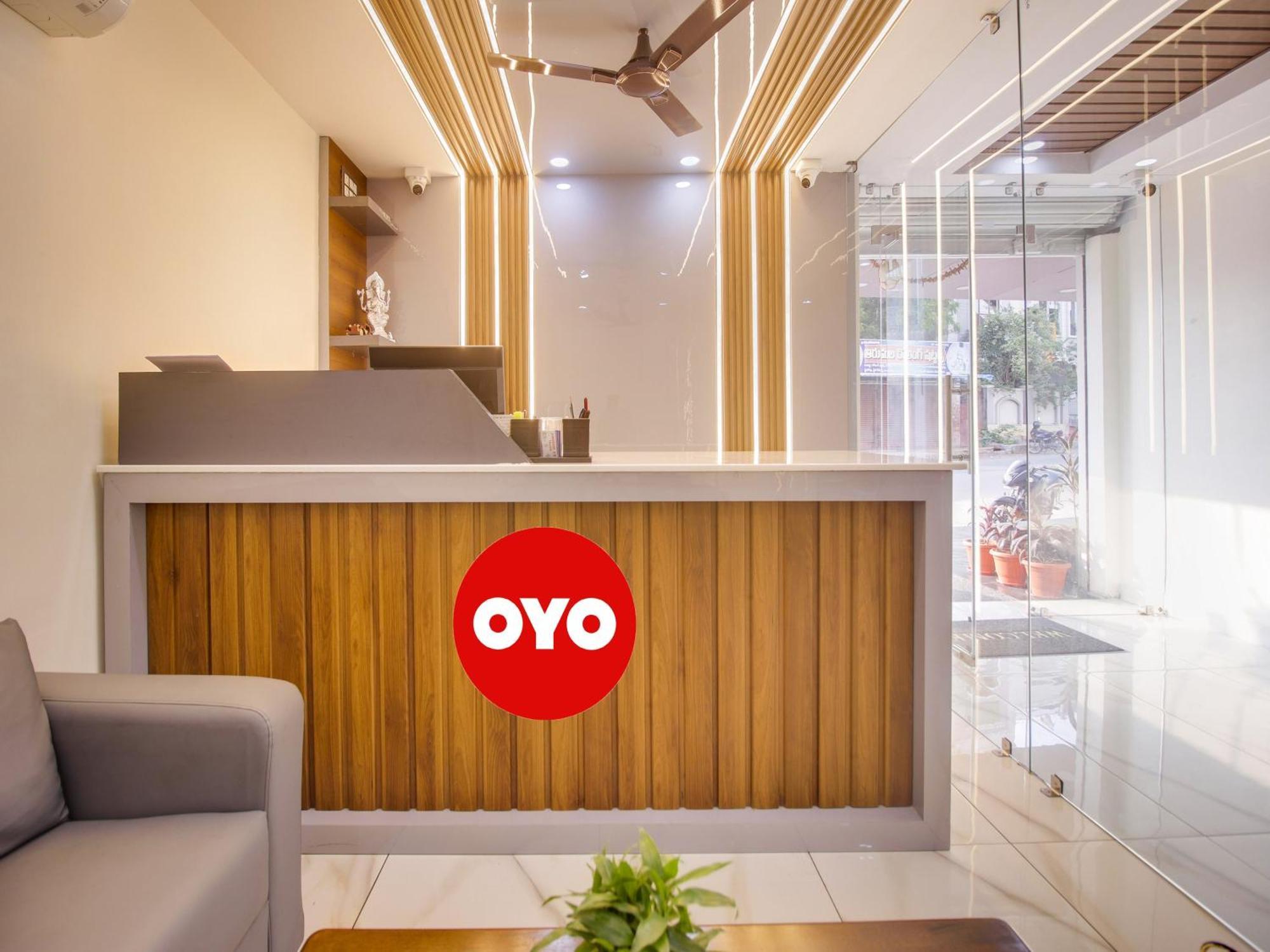 Hotel O Rr Residency Khammam Kültér fotó